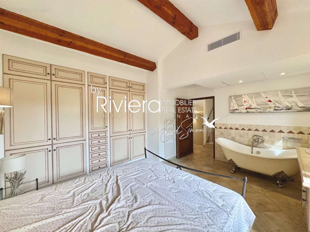 Maison à LA CROIX-VALMER