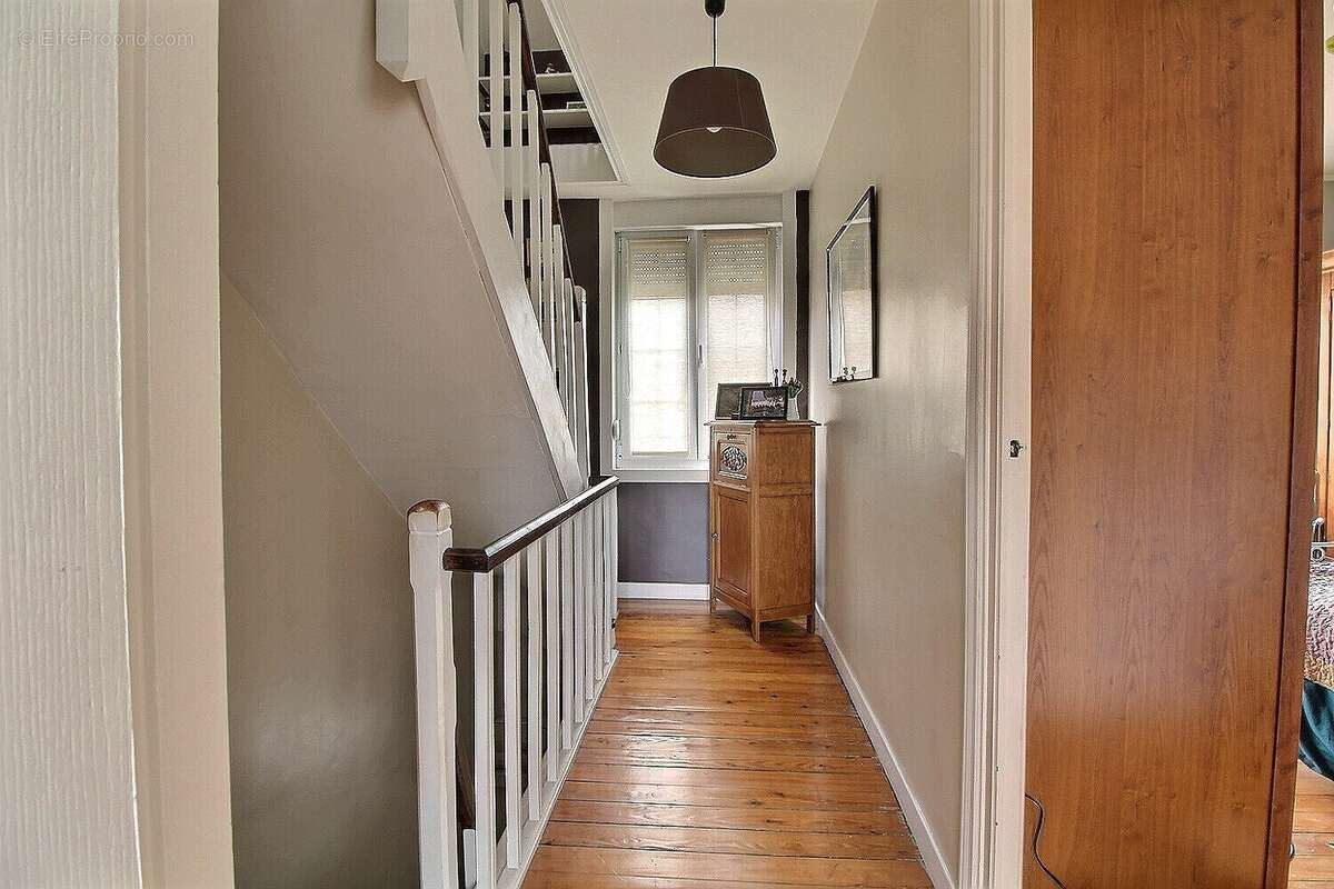 Maison à HAZEBROUCK