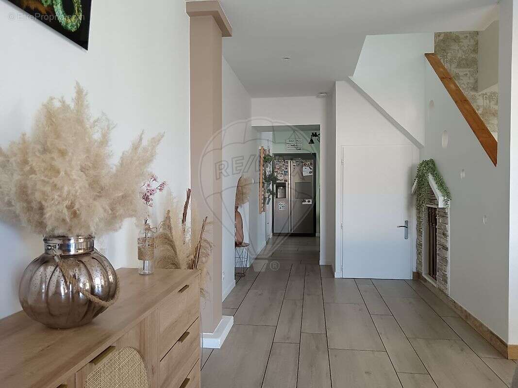 Maison à SALLES-ARBUISSONNAS-EN-BEAUJOLAIS