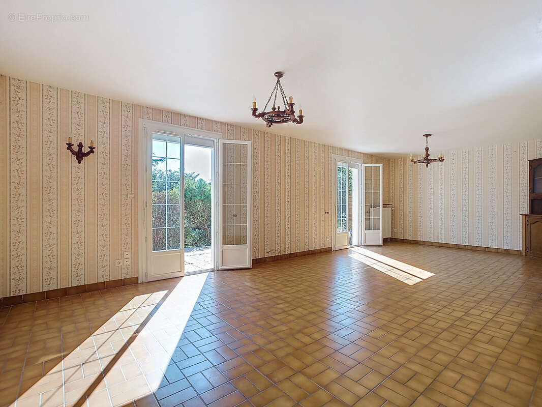 Maison à VILLERS-BOCAGE