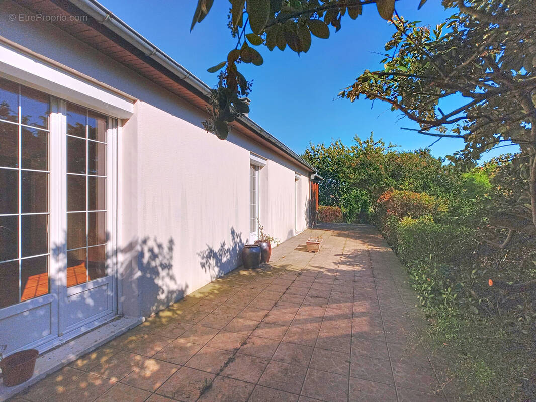 Maison à VILLERS-BOCAGE