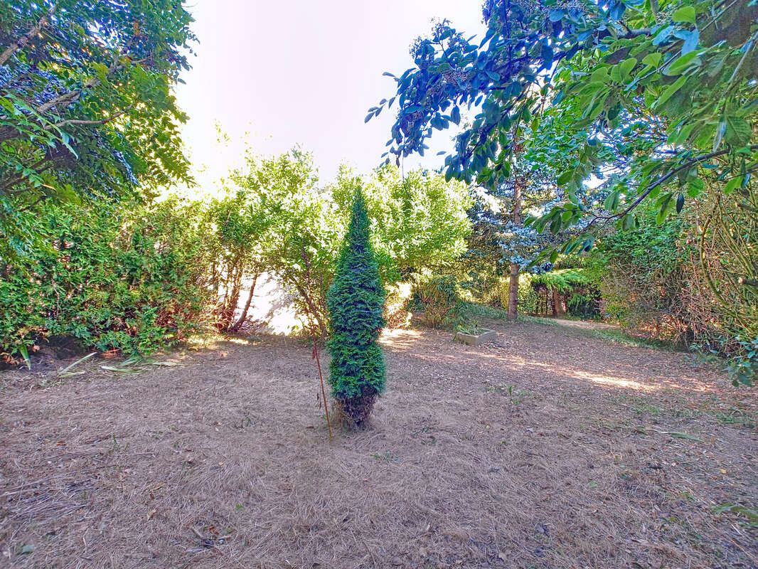 Maison à VILLERS-BOCAGE