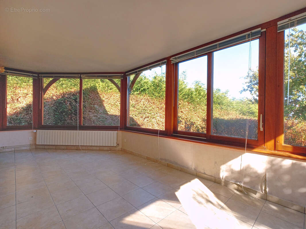 Maison à VILLERS-BOCAGE