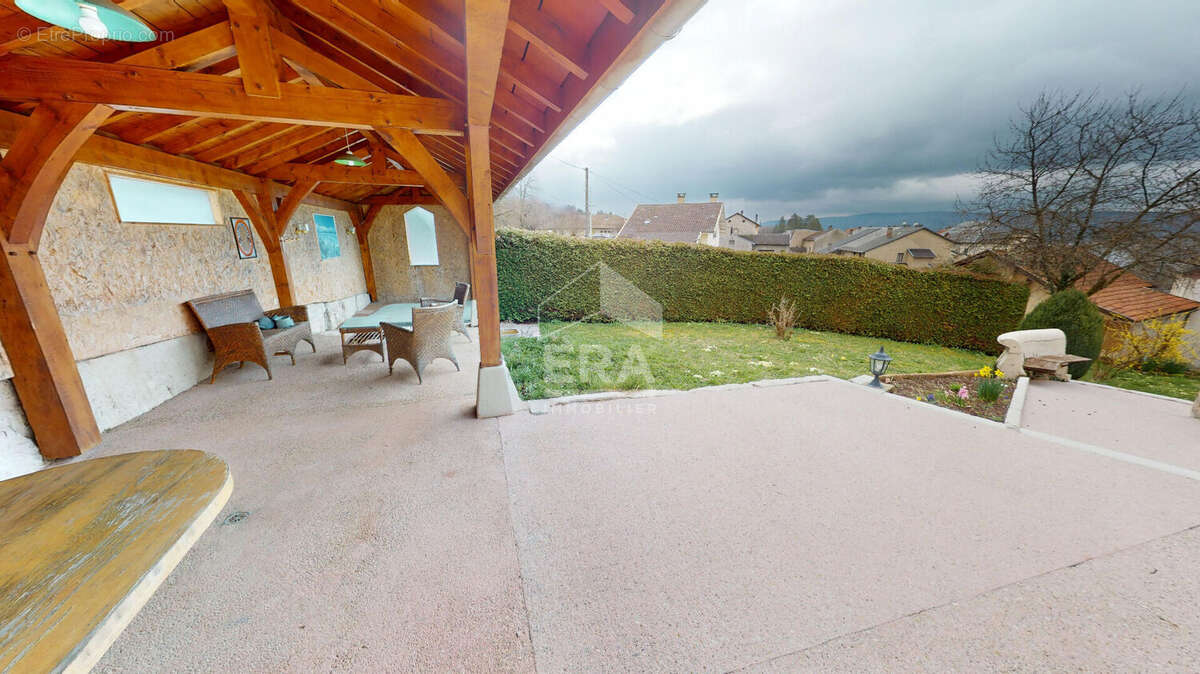 Maison à HAUTEVILLE-LOMPNES