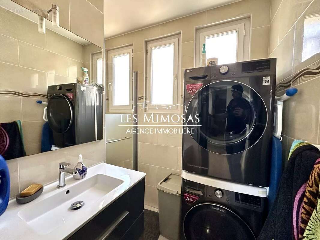 Appartement à FREJUS