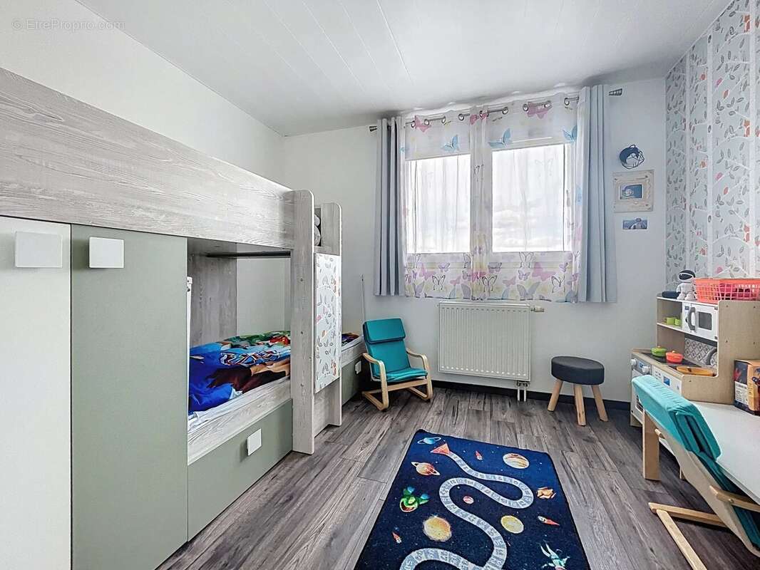 Appartement à ELANCOURT