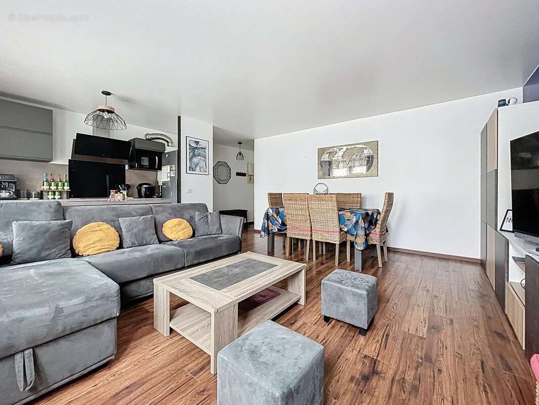 Appartement à ELANCOURT