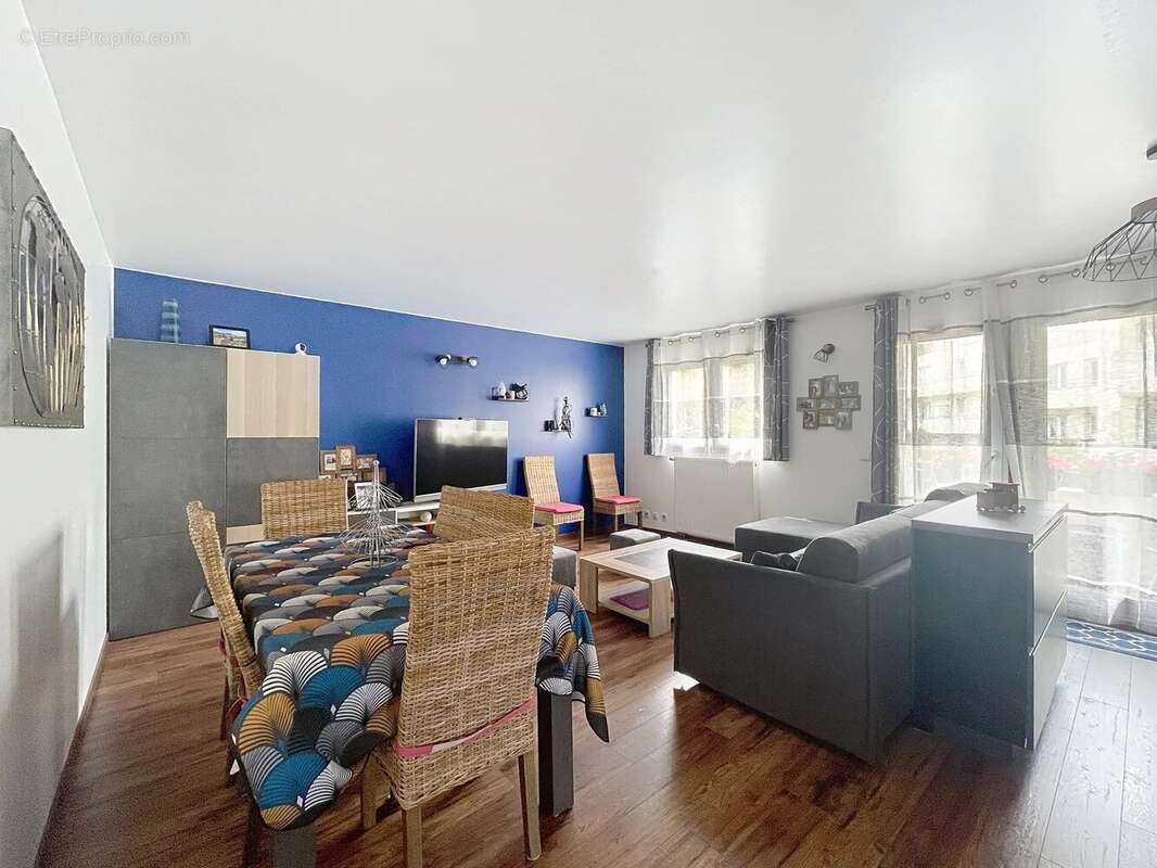 Appartement à ELANCOURT