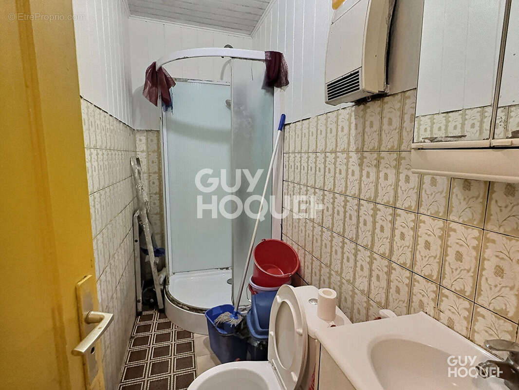 Appartement à AUBERVILLIERS