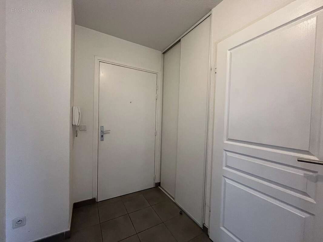 Appartement à LYON-8E