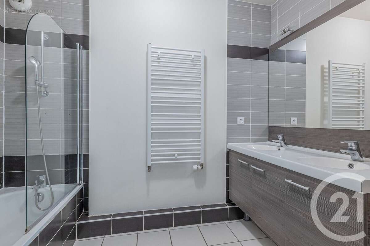 Appartement à LYON-7E