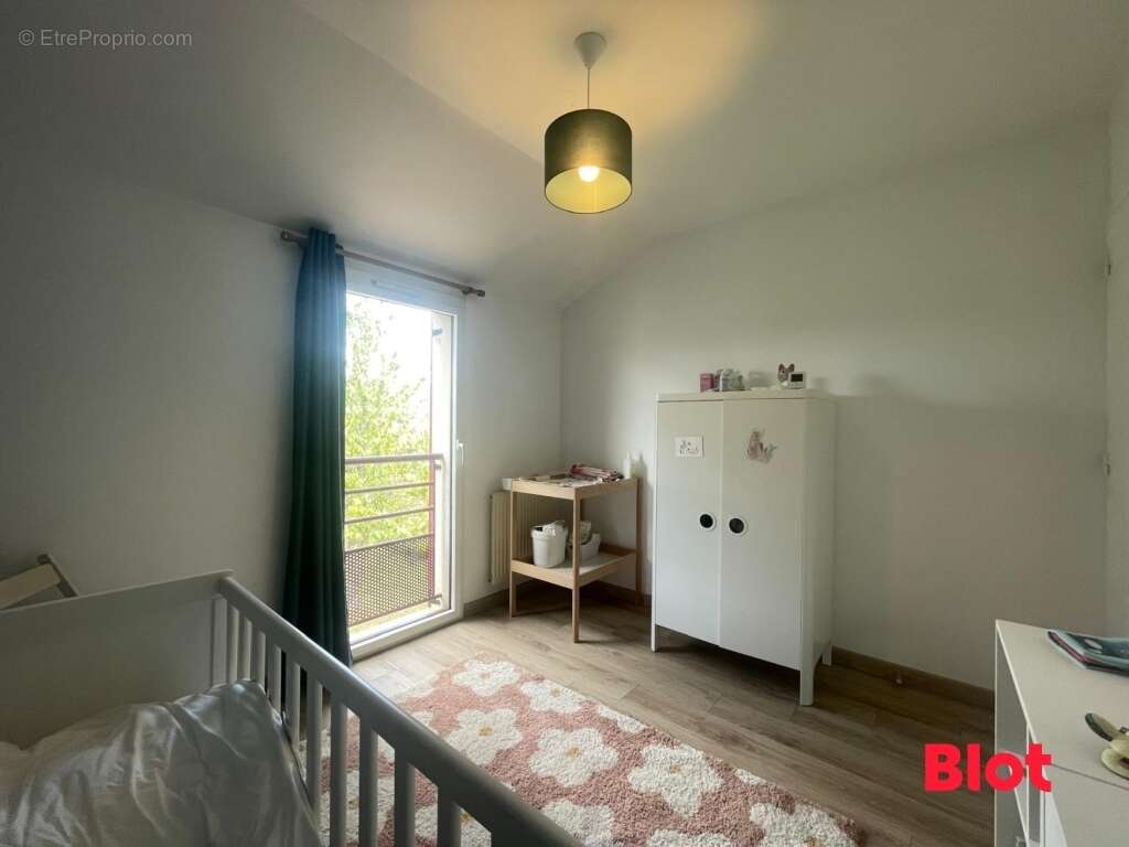 Maison à CHARTRES-DE-BRETAGNE