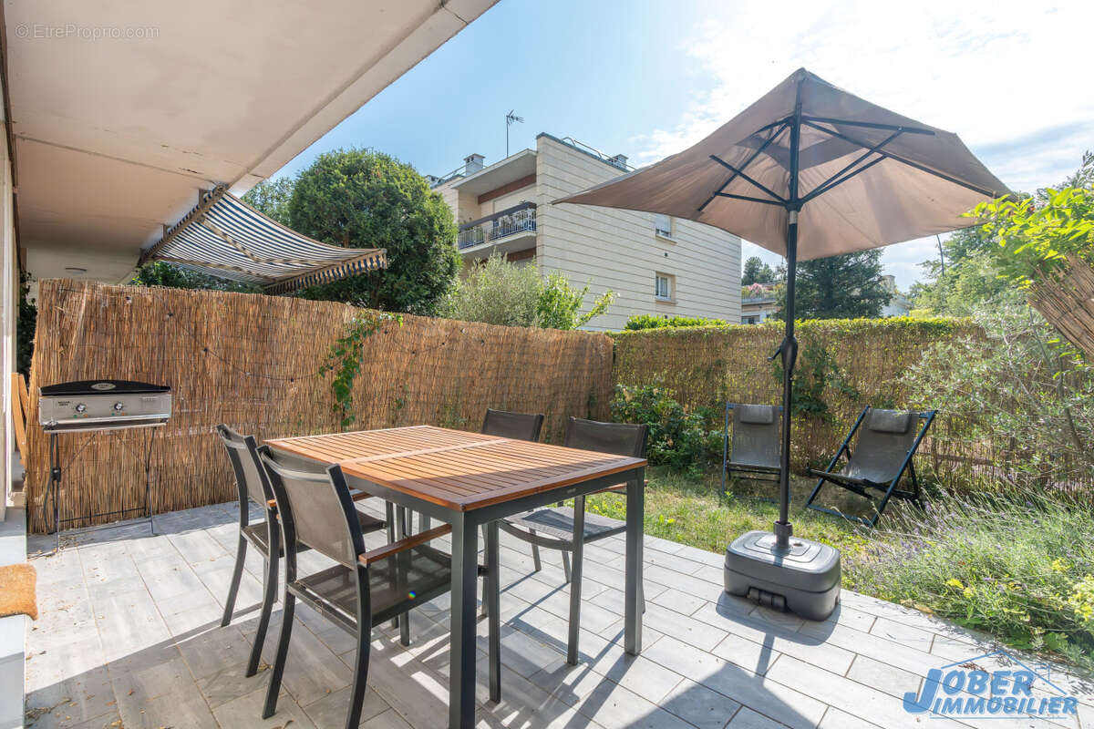 Appartement à NOGENT-SUR-MARNE