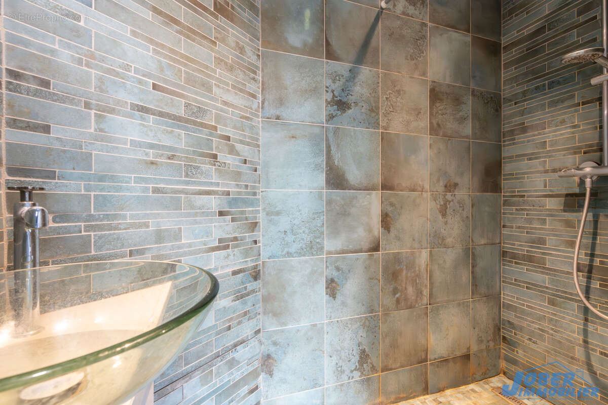 Appartement à NOGENT-SUR-MARNE