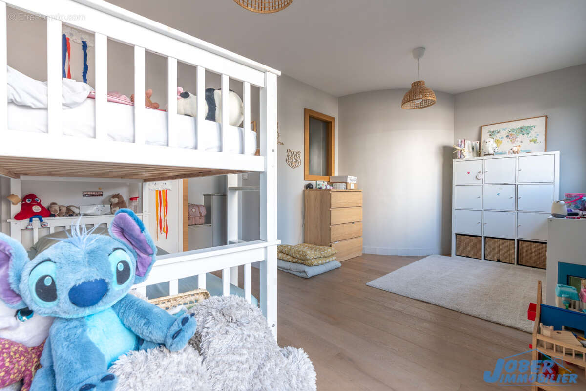 Appartement à NOGENT-SUR-MARNE