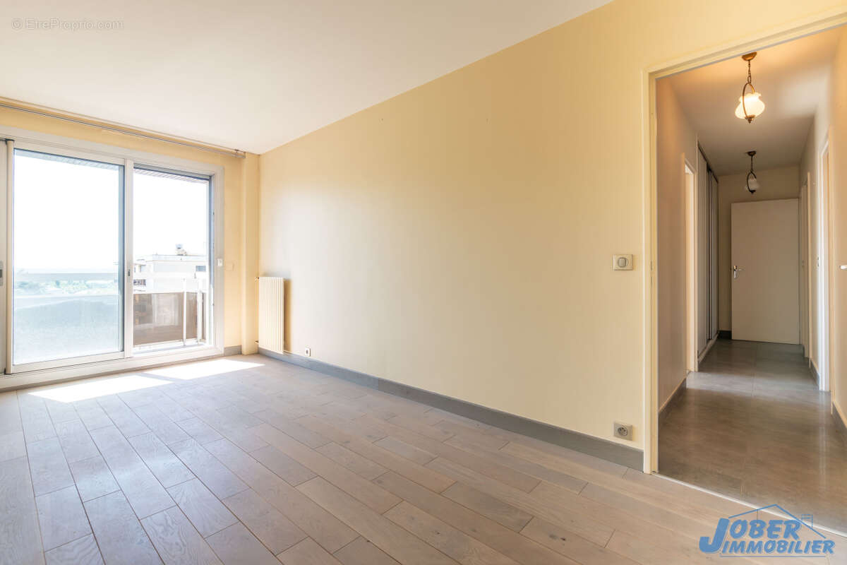 Appartement à NOGENT-SUR-MARNE