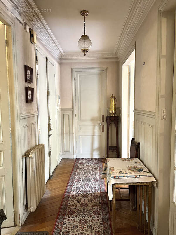 Appartement à NOGENT-SUR-MARNE