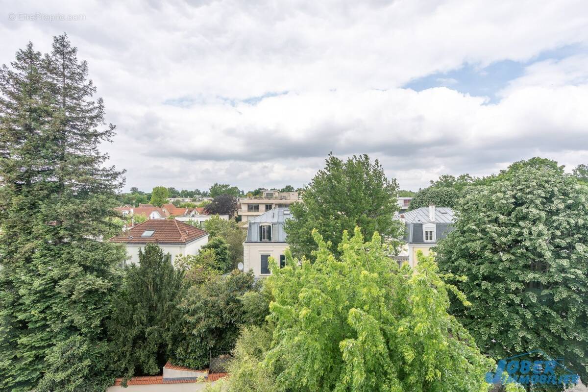 Appartement à NOGENT-SUR-MARNE