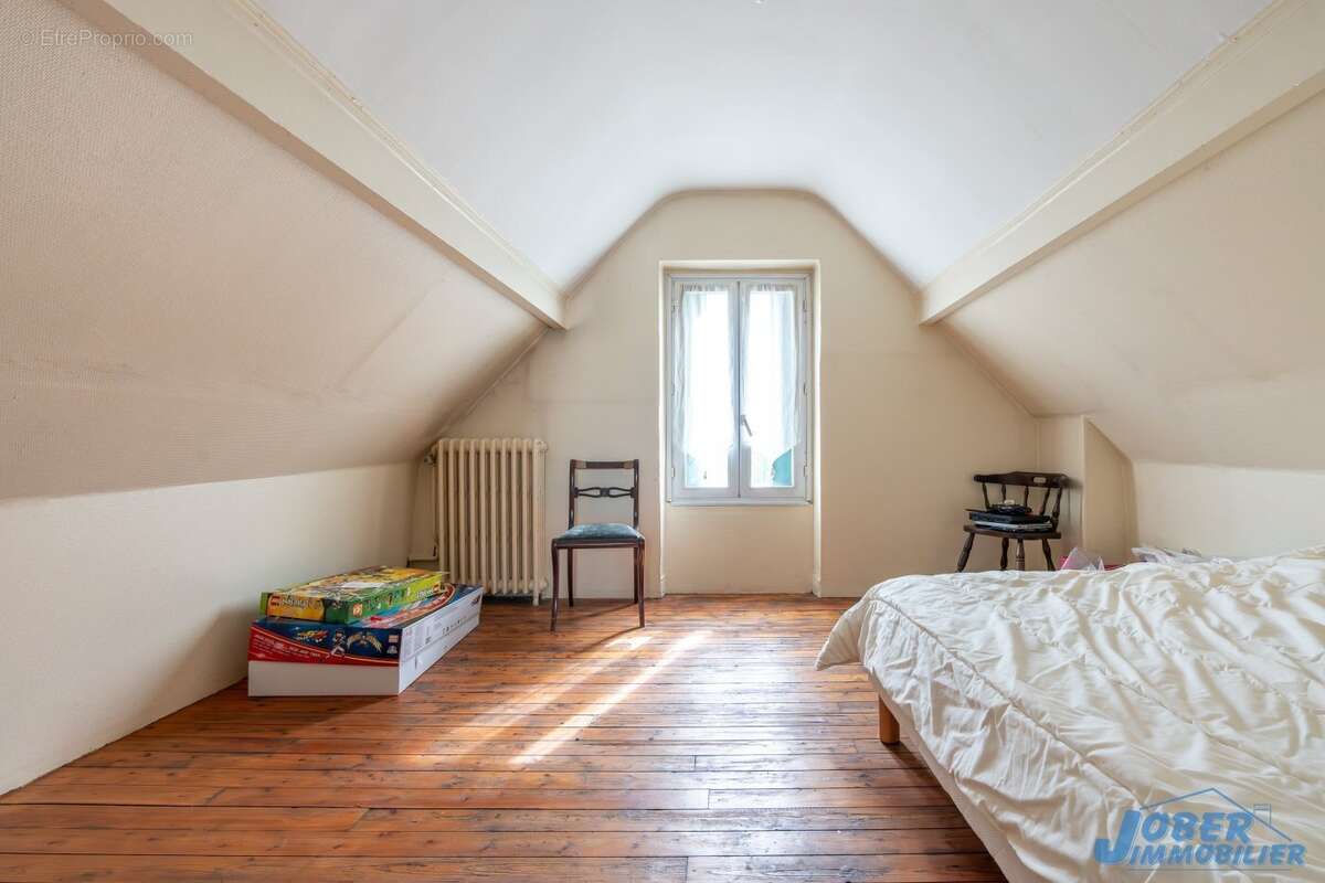 Maison à NEUILLY-PLAISANCE