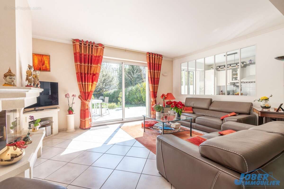 Maison à NOGENT-SUR-MARNE