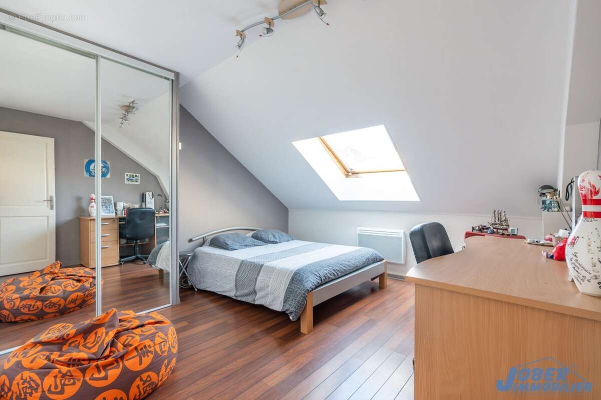 Maison à NOGENT-SUR-MARNE