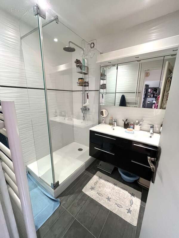 Appartement à NOGENT-SUR-MARNE