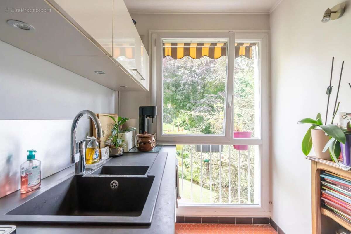 Appartement à BRY-SUR-MARNE