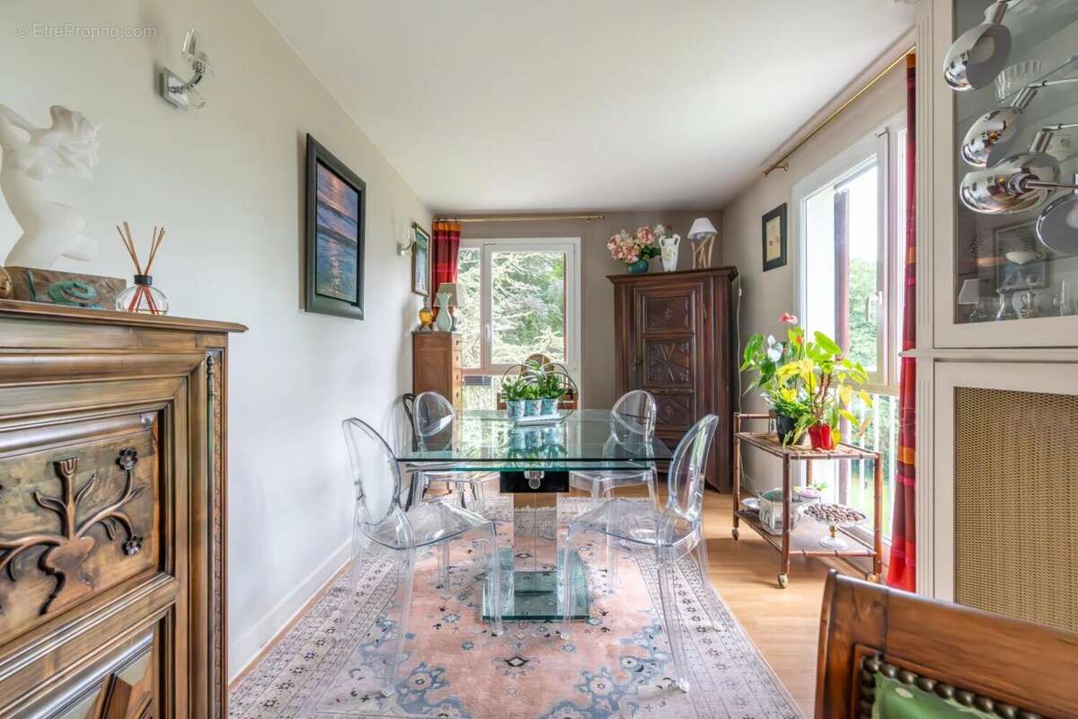 Appartement à BRY-SUR-MARNE