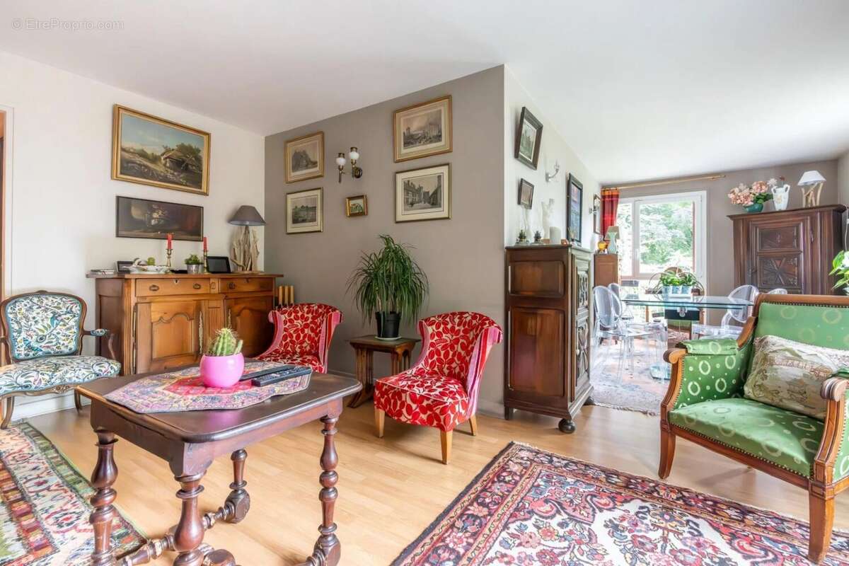 Appartement à BRY-SUR-MARNE