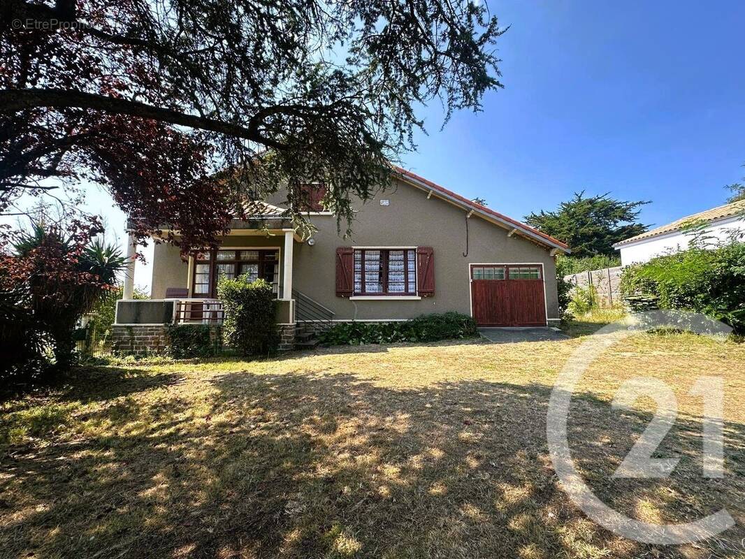 Maison à PREFAILLES