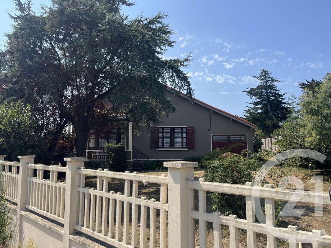 Maison à PREFAILLES