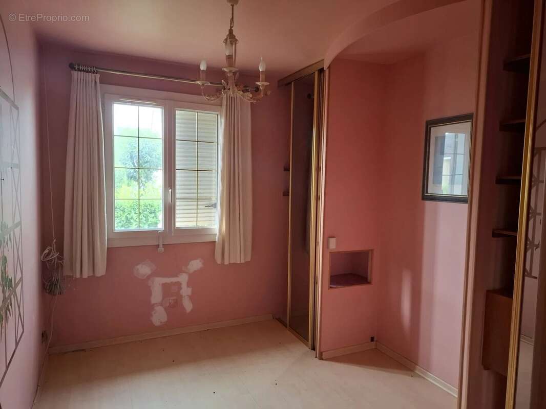 Maison à GRANDVILLIERS