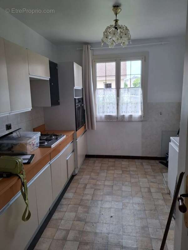 Maison à GRANDVILLIERS