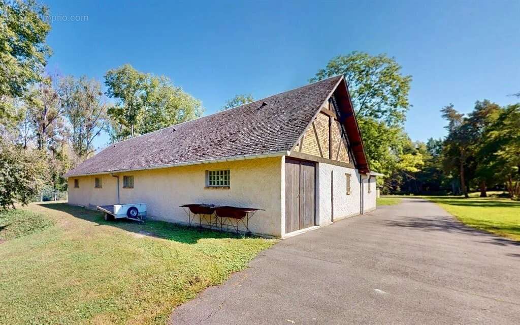 Maison à ROCHEFORT-EN-YVELINES