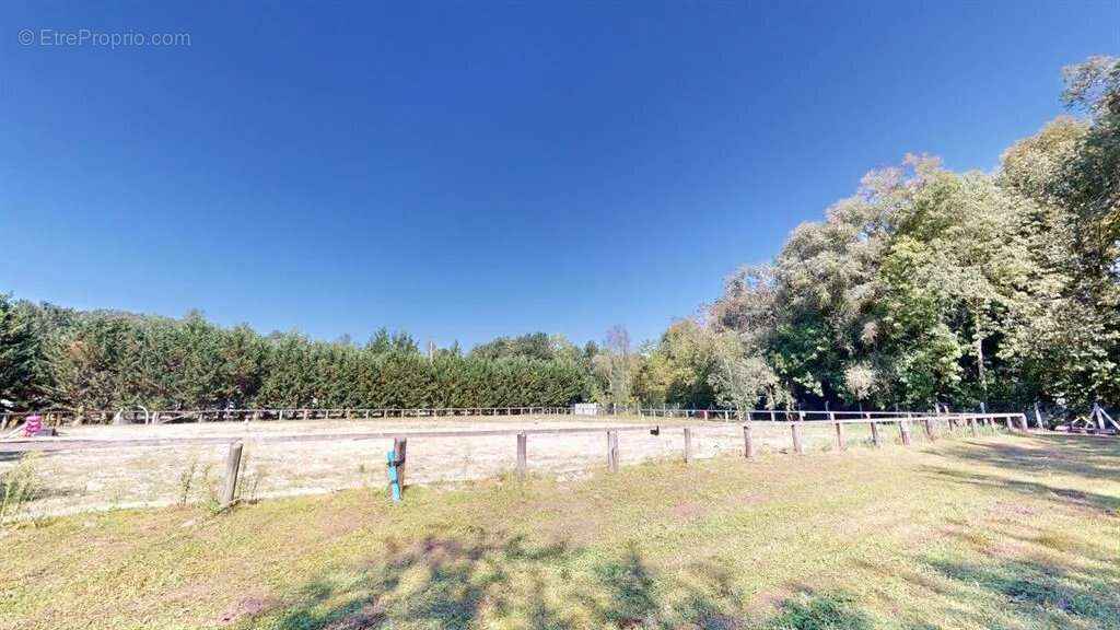 Maison à ROCHEFORT-EN-YVELINES