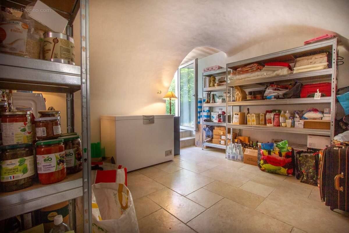 Maison à TOURRETTE-LEVENS