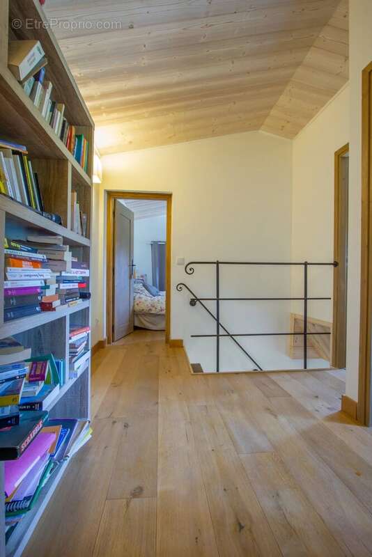 Maison à TOURRETTE-LEVENS