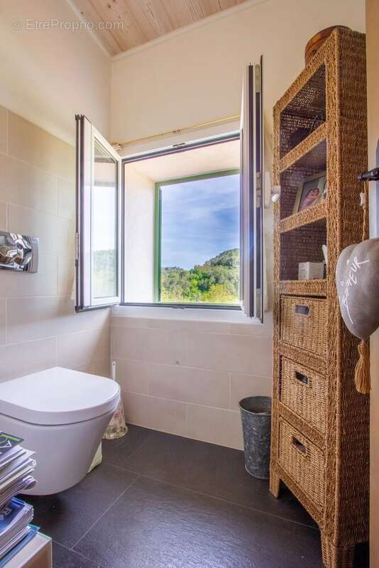 Maison à TOURRETTE-LEVENS