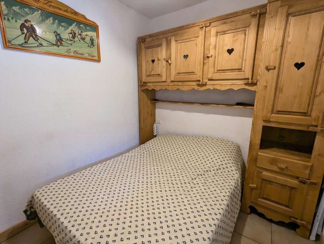 Appartement à MORILLON