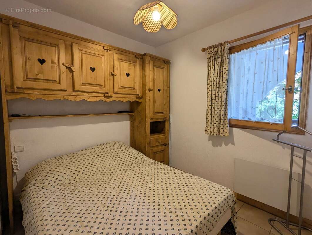 Appartement à MORILLON