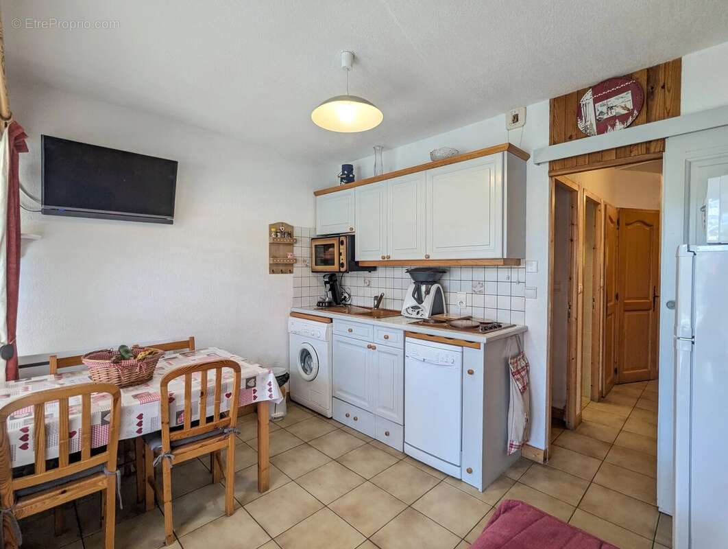 Appartement à MORILLON