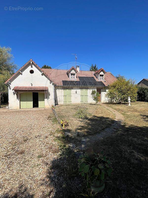 Maison à TOURY-LURCY