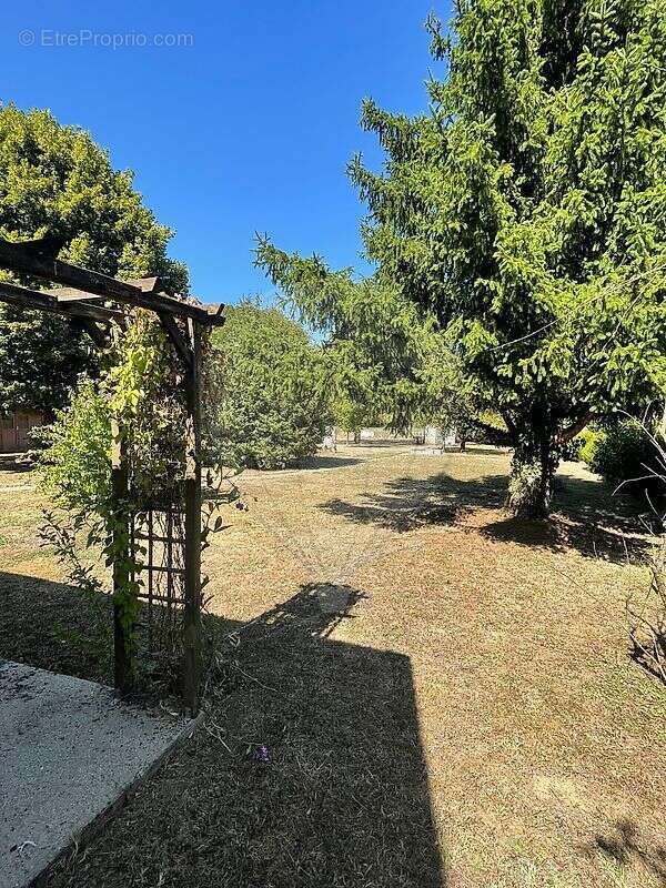 Maison à TOURY-LURCY