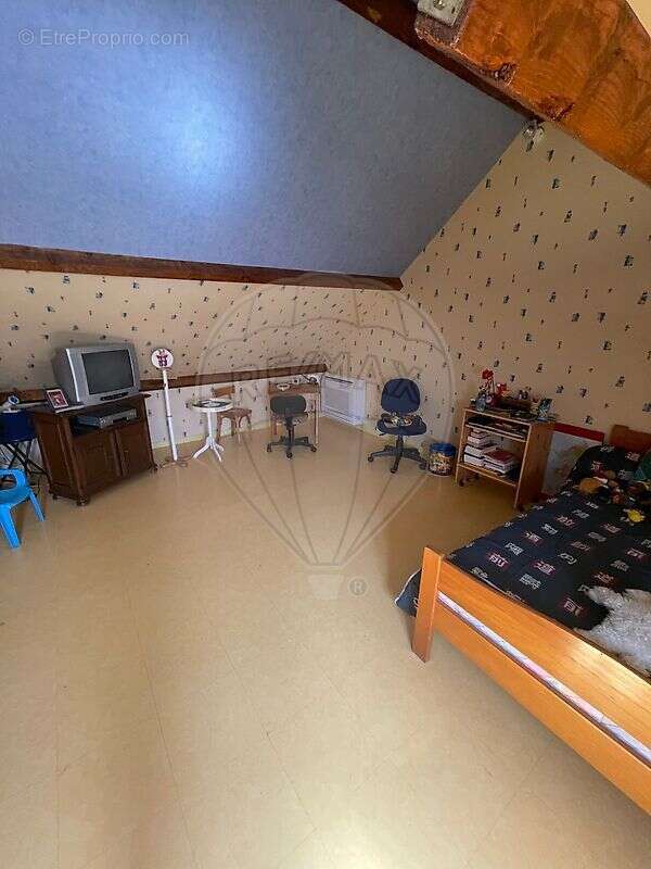 Maison à TOURY-LURCY