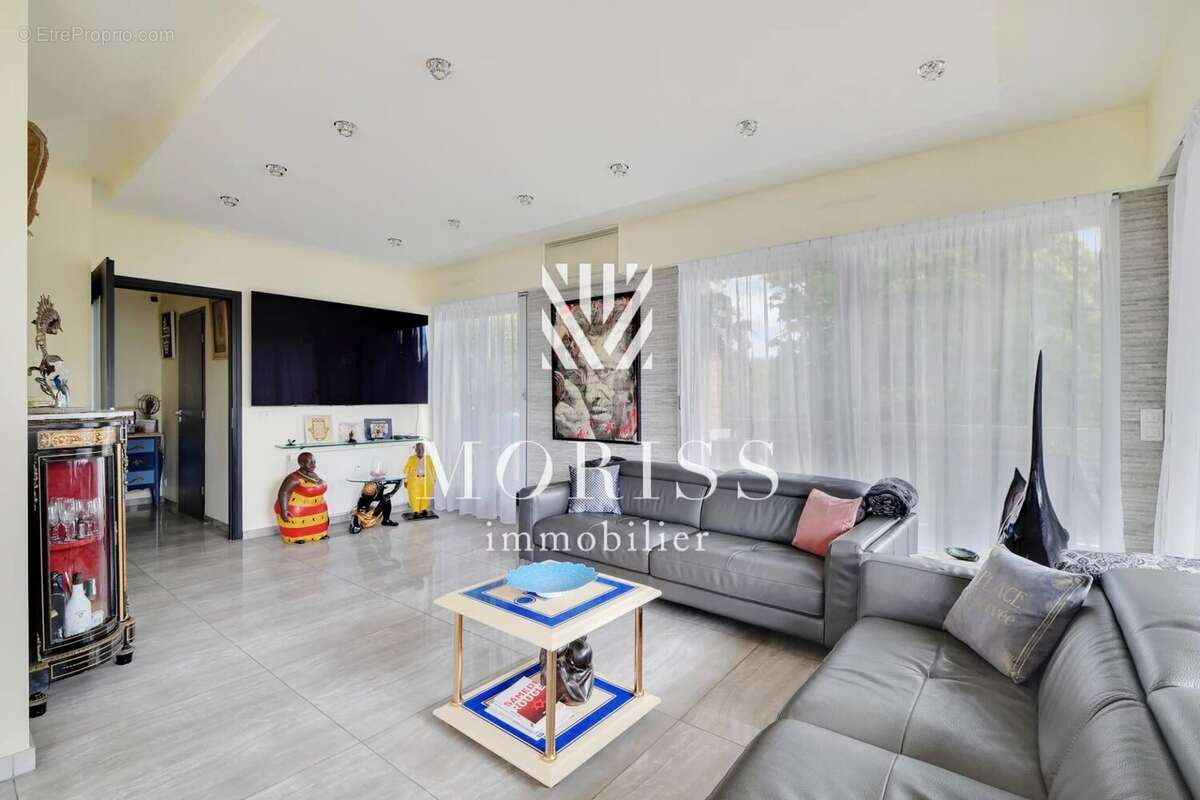 Appartement à SAINT-MANDE