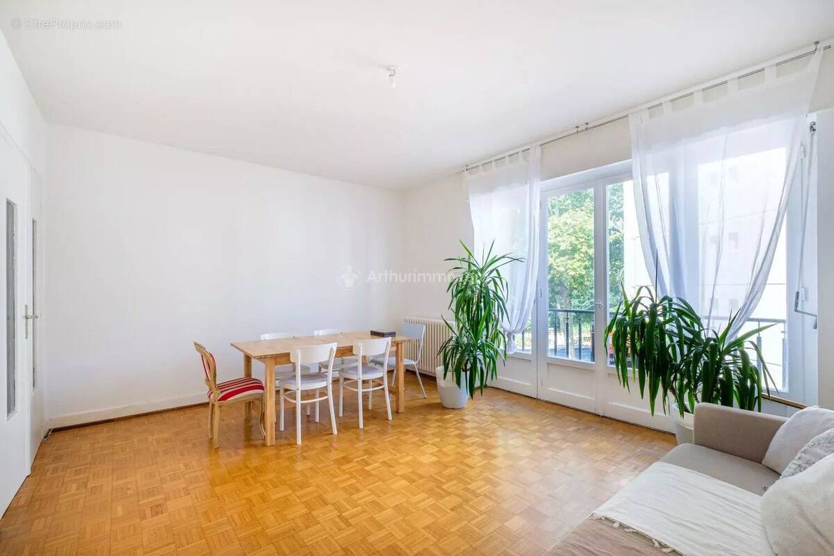 Appartement à LYON-6E