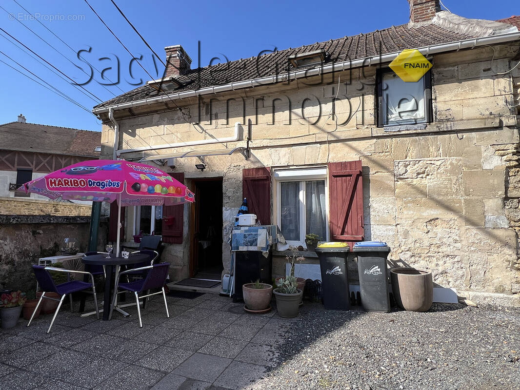 Maison à ULLY-SAINT-GEORGES