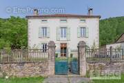 Maison à CAYLUS