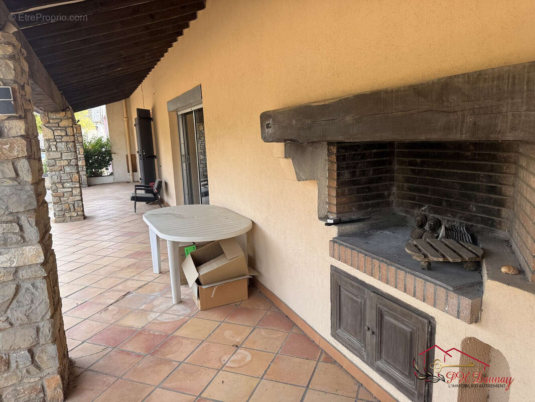 Maison à SAINT-ANDRE-DE-ROQUELONGUE