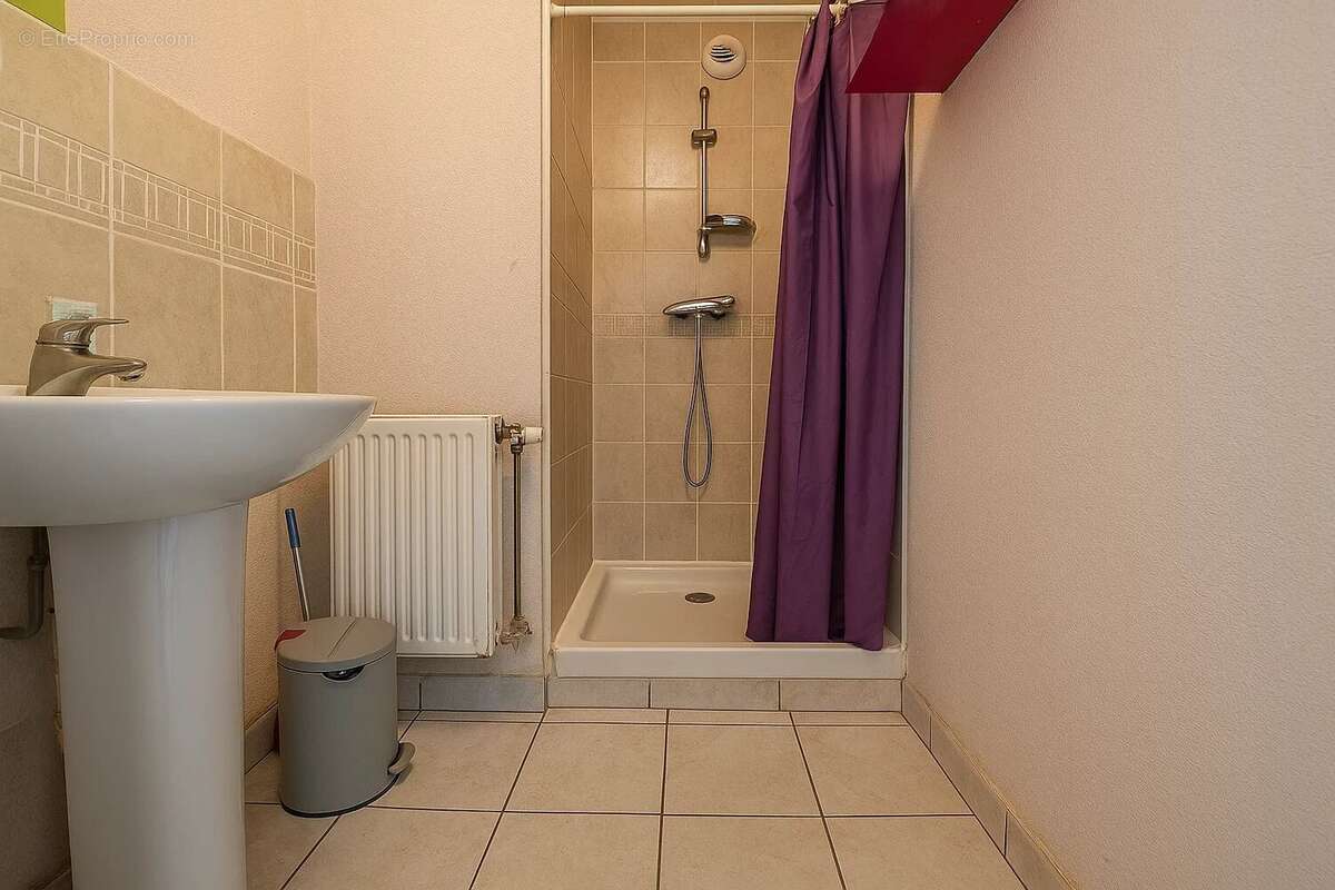 Appartement à JARVILLE-LA-MALGRANGE